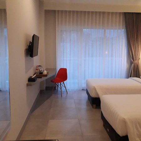 Bess Resort & Waterpark Hotel And Convention Маланг Екстериор снимка