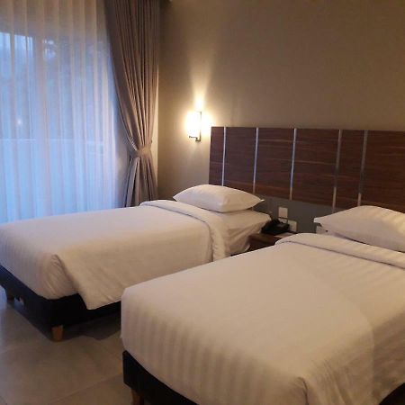 Bess Resort & Waterpark Hotel And Convention Маланг Екстериор снимка